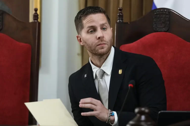 Denuncian desvío de ayuda a Venezuela