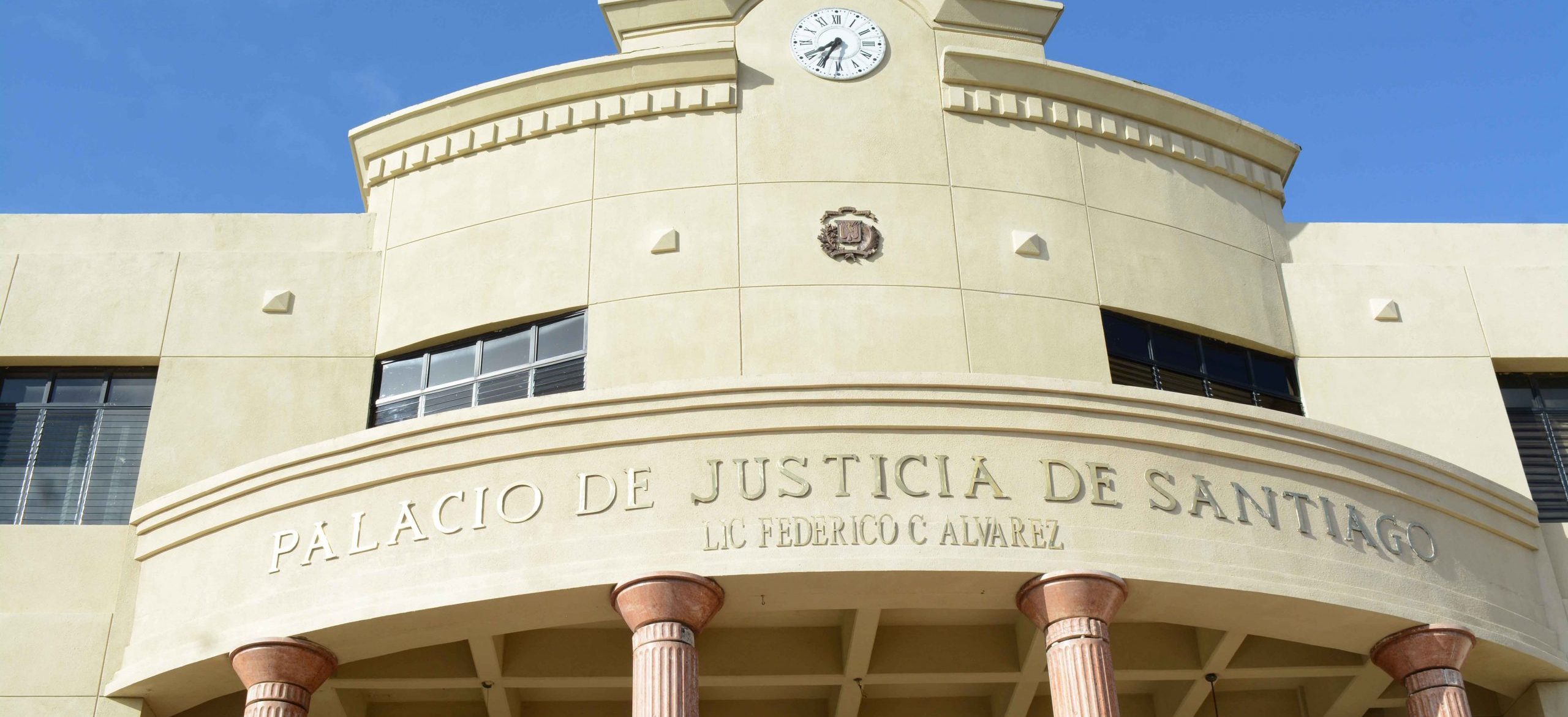 15 años de prisión para red que traficaba haitianos y los escondía en una casa en Santiago de los Caballeros