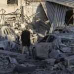 Ascienden a 15 los muertos y a 39 los heridos en ataque masivo nocturno ruso contra Kiev