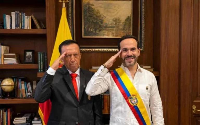 ¡Ya es presidente! Abelardo de la Espriella recibe la banda presidencial