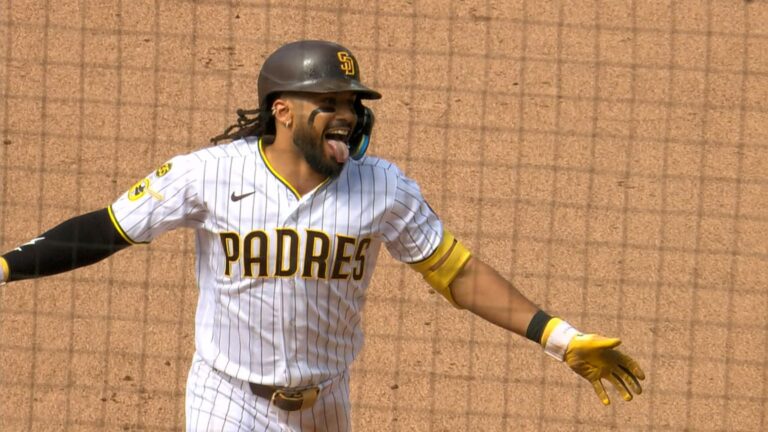 Fernando Tatis Jr., es el segundo pelotero con mas cuadrangulares de por vida en el conjunto de los Padres de San Diego
