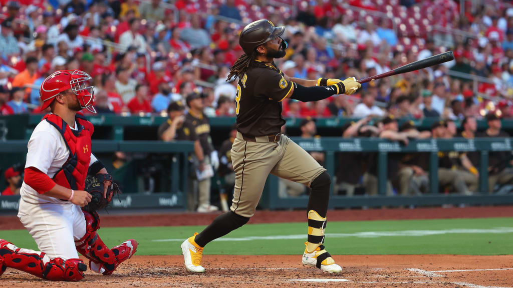 Fernando Tatis Jr, conectó su noveno cuadrangular de la temporada pero no pudo evitar la derrota de San Diego ante Arizona