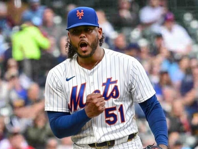 Los Mets de Nueva York cambiaron al lanzador dominicano Freddy Peralta al equipo de Tampa Bay por tres jugadores de ligas menores