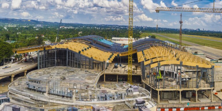 Construcción de nueva terminal del Aeropuerto Internacional del Cibao completada en un 85 por ciento de su estructura