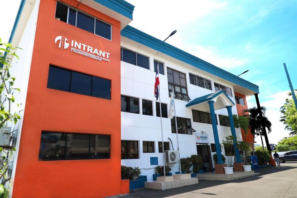 INTRANT informa que nuevo sistema de licencias revierte pérdidas y genera beneficios de RD$300 millones al Estado en cinco meses