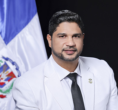 Senador Gustavo Lara aclara que desde 2022 no tiene participación societaria, administrativa ni comercial en GESPRO