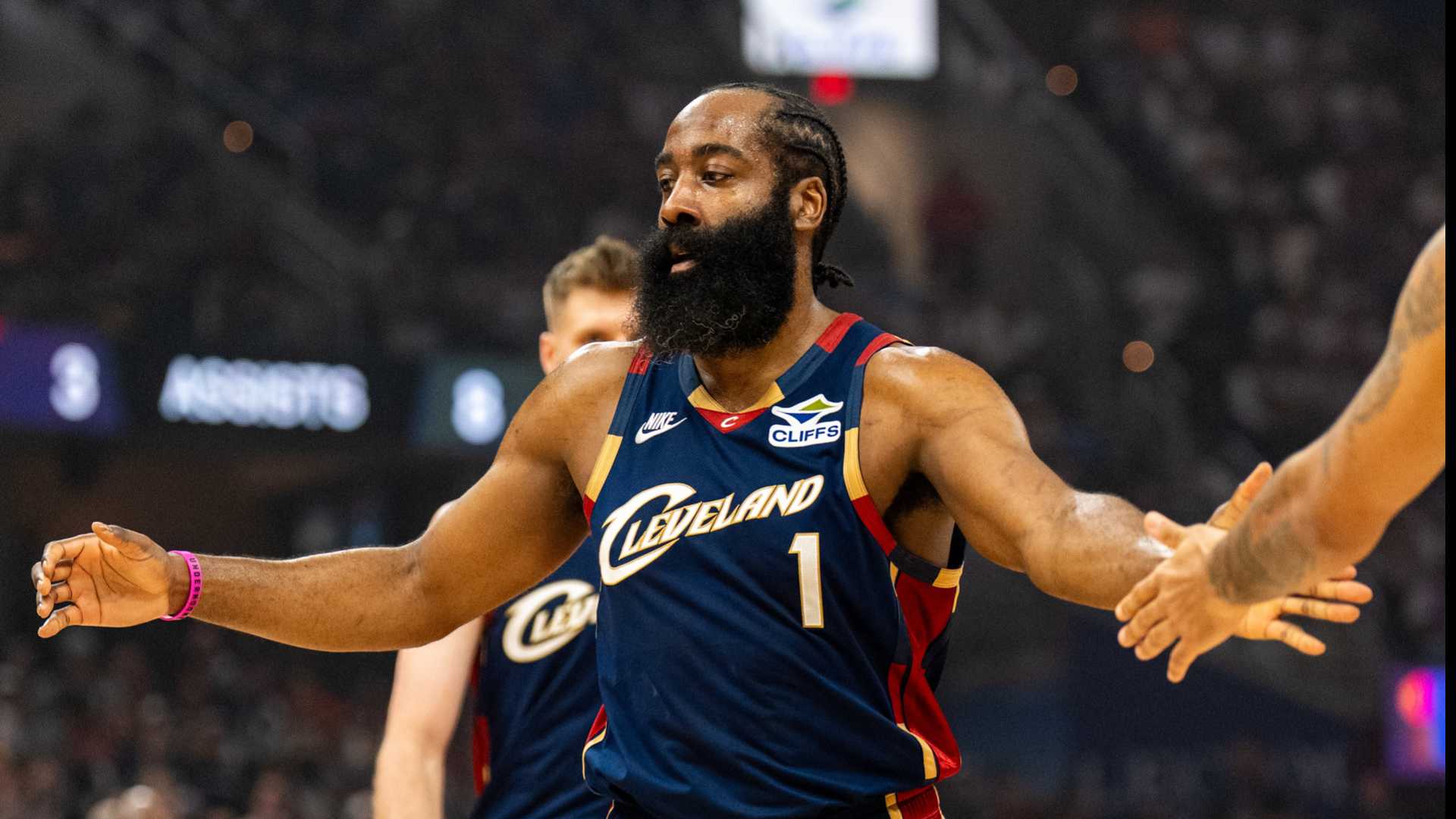 James Harden firmó un contrato con el equipo de Cleveland Cavaliers por 3 años y 97 millones de dólares