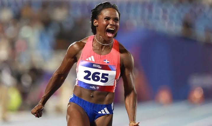 La dominicana Liranyi Alonso finalizó en el segundo lugar en la prueba de los 100 metros del Grand Prix de Brescia, Italia con tiempo de 11.13 segundos