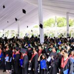 800 jóvenes de Santo Domingo Norte se gradúan en primera promoción del programa municipal BTIU