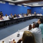 INDRHI presenta a autoridades de la región Suroeste los diseños de las obras complementarias de la presa Montegrande