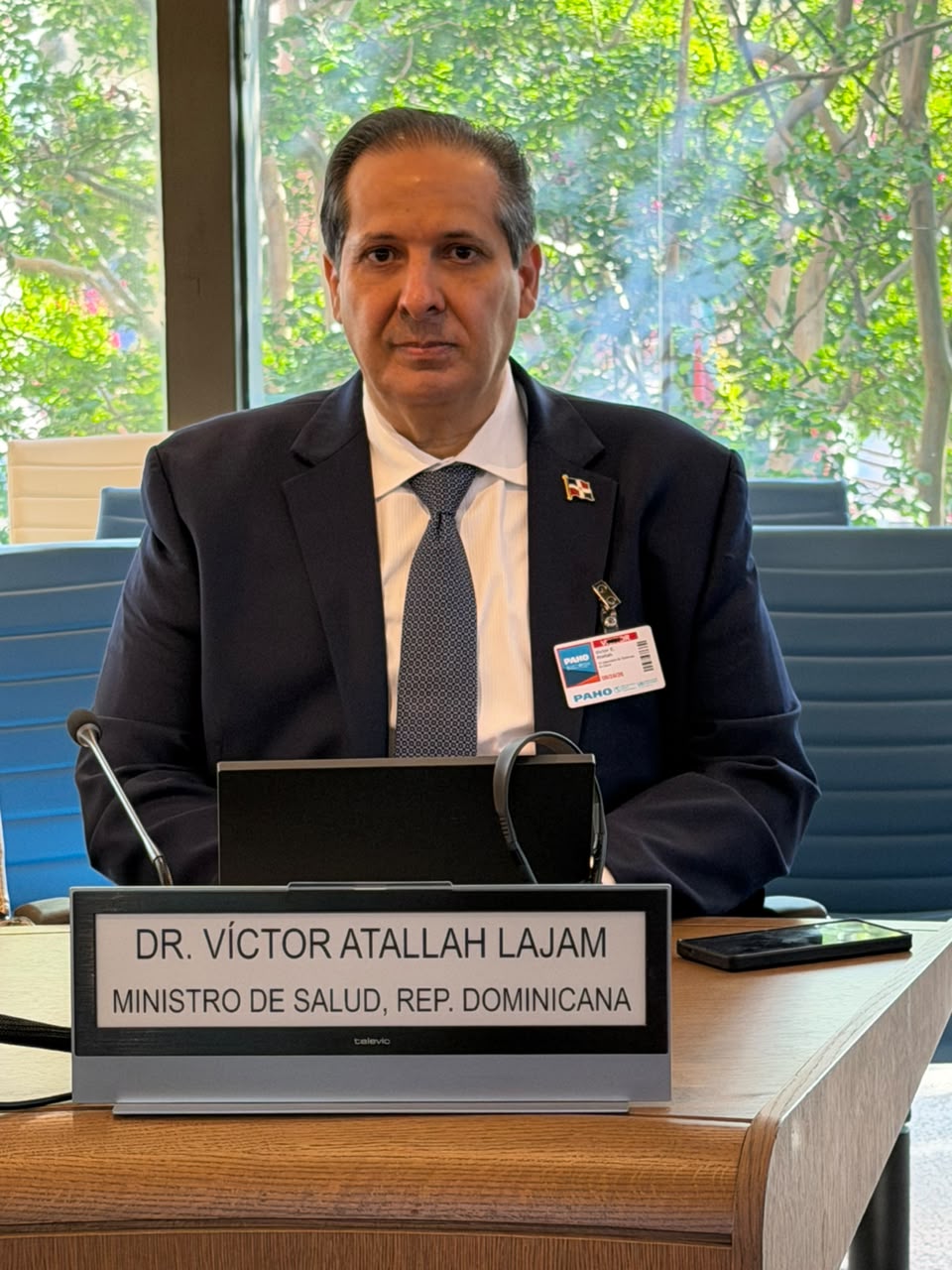 Víctor Atallah presenta en Washington los avances que posicionan a RD como referente regional en salud