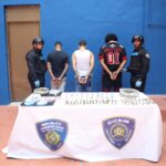DICRIM apresa a tres antisociales en Villas Agrícolas con presuntas drogas, dinero y un vehículo