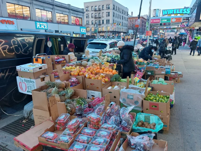 Dominicanos en Nueva York llaman a estar atentos ante posible aumento de precios
