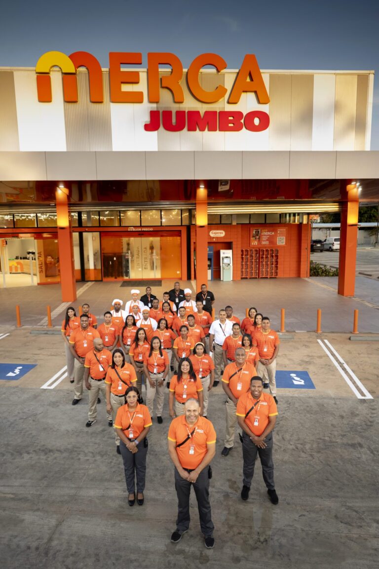 Merca Jumbo inaugura su tienda 11 en La Romana