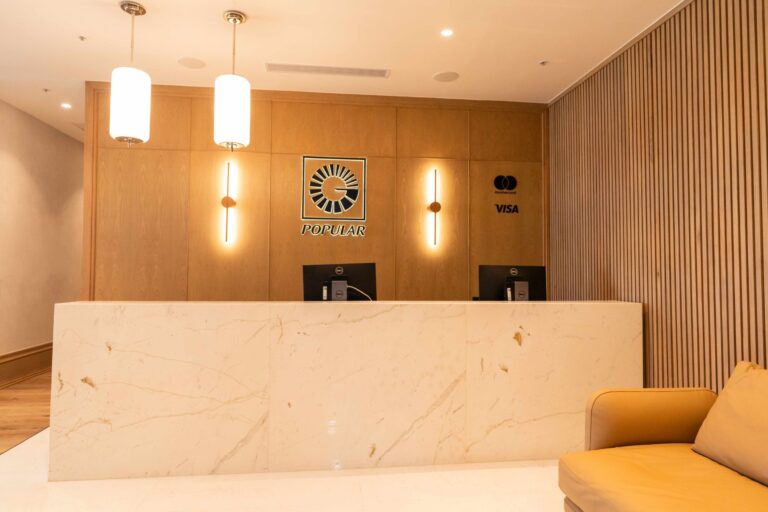 Banco Popular amplía Lounge Popular en el AILA con nuevo espacio para salida de pasajeros