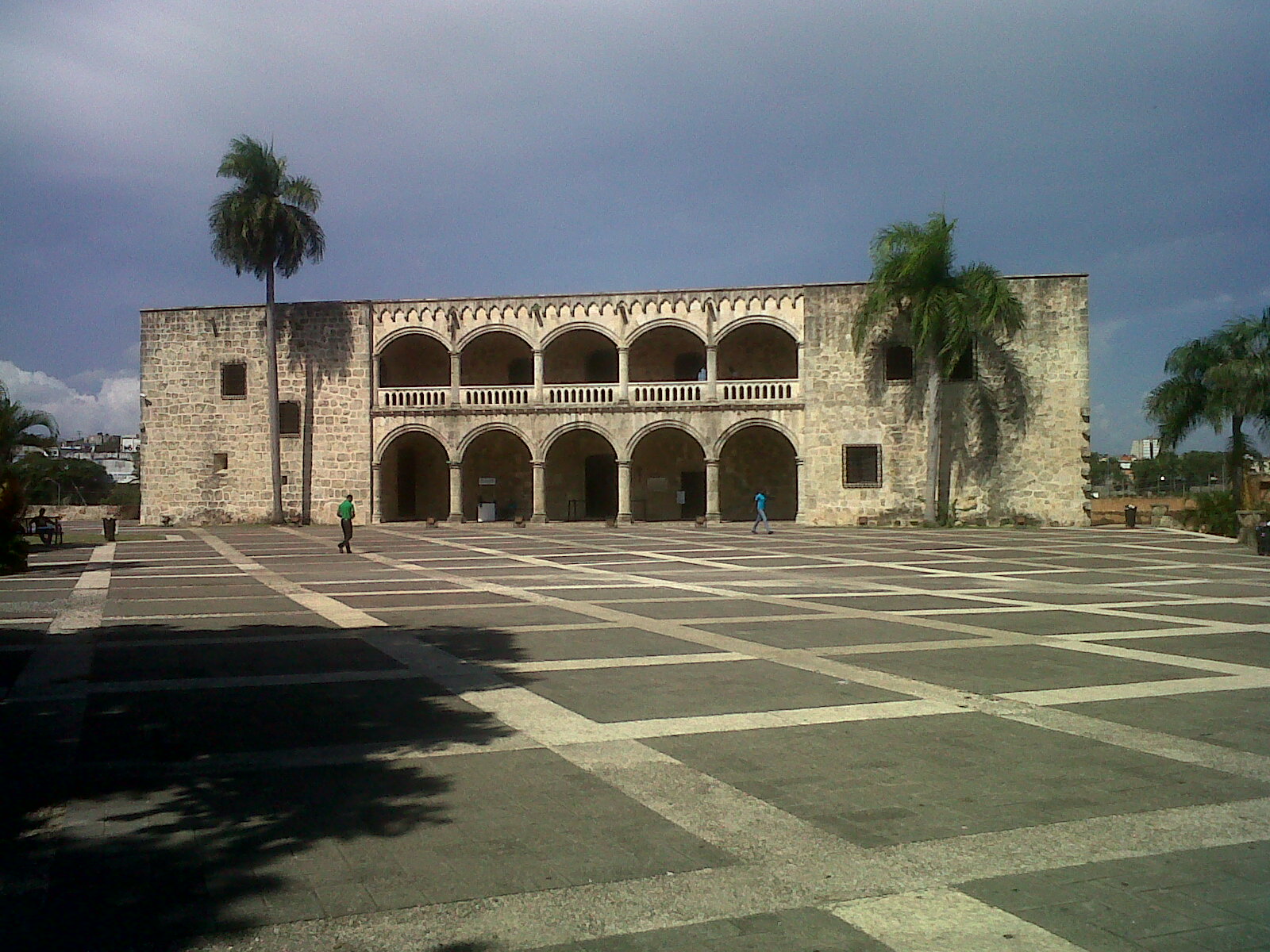 Más que un museo: Abinader destaca el auge del turismo y pide que el Alcázar de Colón sea una escuela de historia para los dominicanos