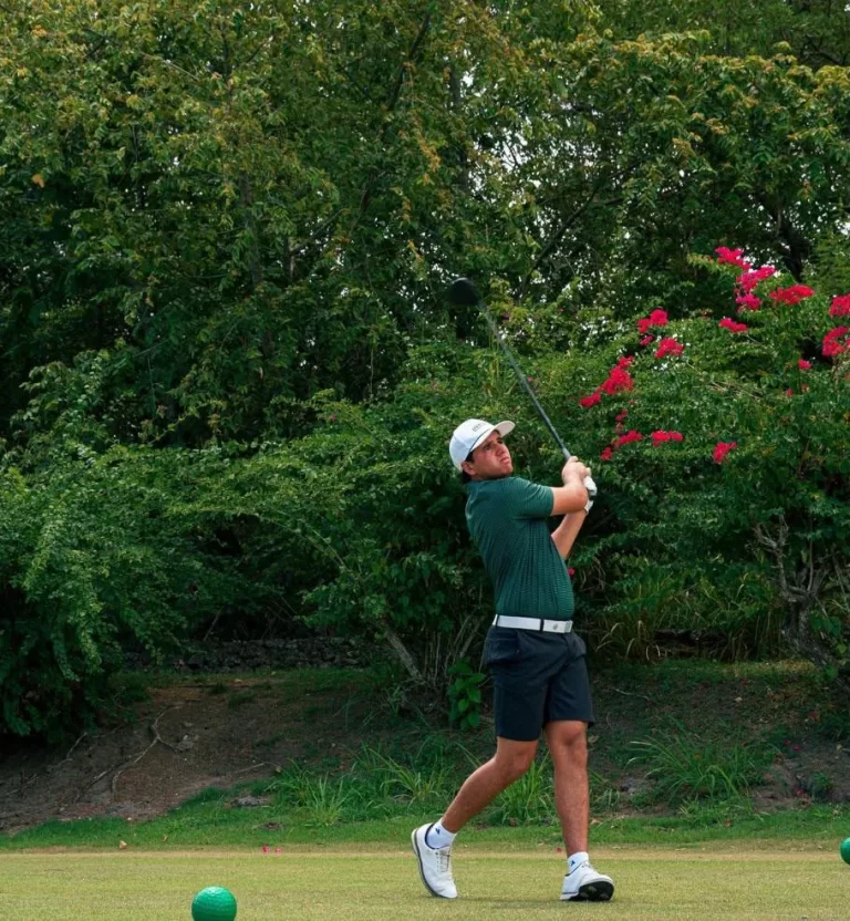 Eligio Cerda se coronó gran campeón de la edición 51 de la Copa Rotativa de Golf de Puerto celebrada en el campo de golf de Playa Dorada en Puerto Plata