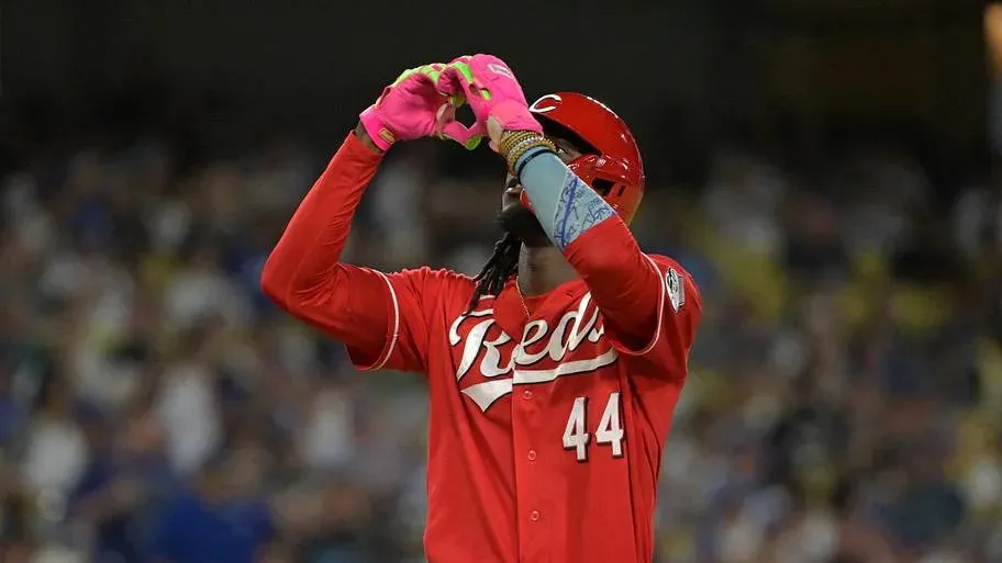 El dominicano Elly de la Cruz volvió a conectar de jonrón pero no pudo evitar la derrota de los Rojos de Cincinnati ante los Dodgers de Los Ángeles