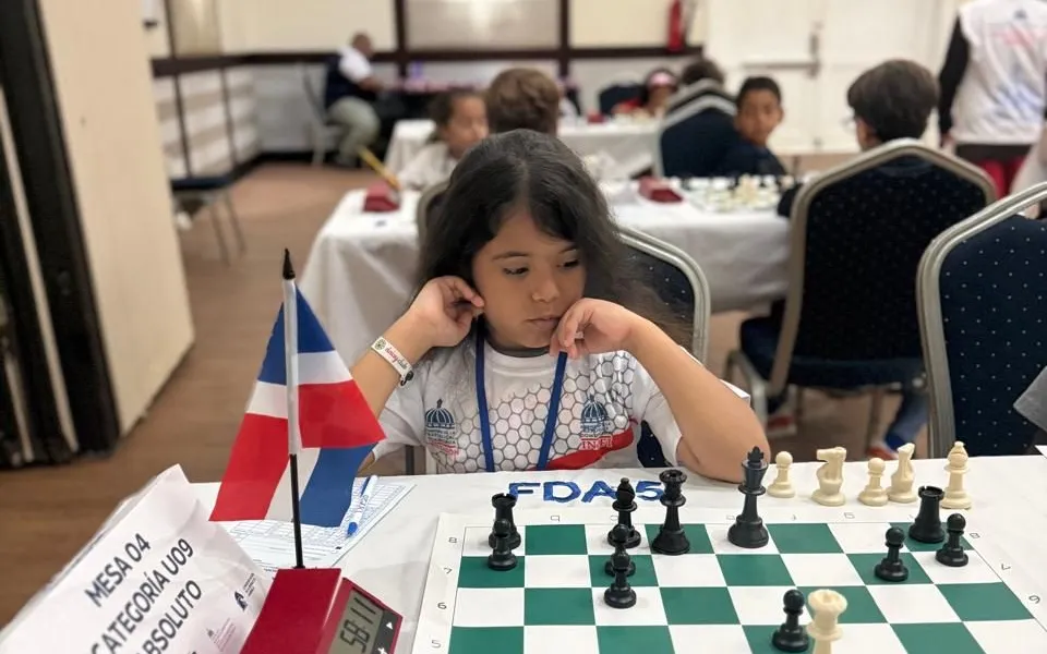 Esther Mariel Ramírez Tavera representará a República Dominicana en el Campeonato Mundial de Ajedrez de Jóvenes Sub-7 a Sub-17 FIDE 2026 en España