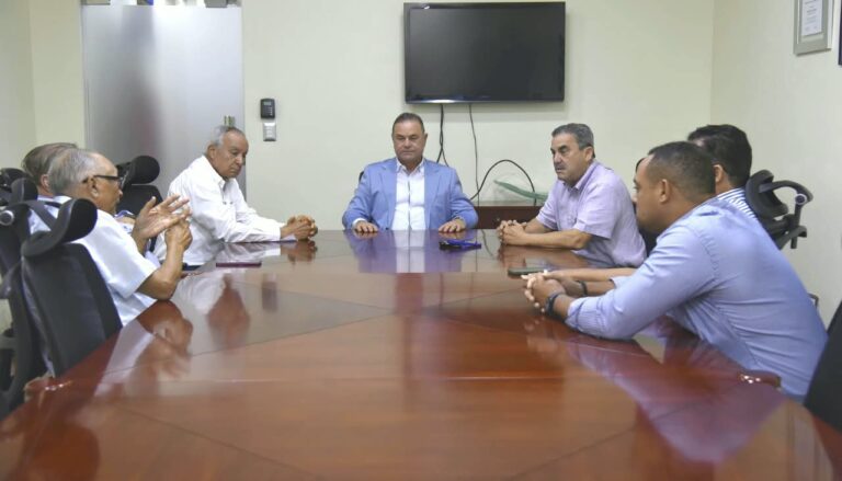 Agricultura inicia ruta de trabajo para impulsar mejoras a favor de los porcicultores nacionales