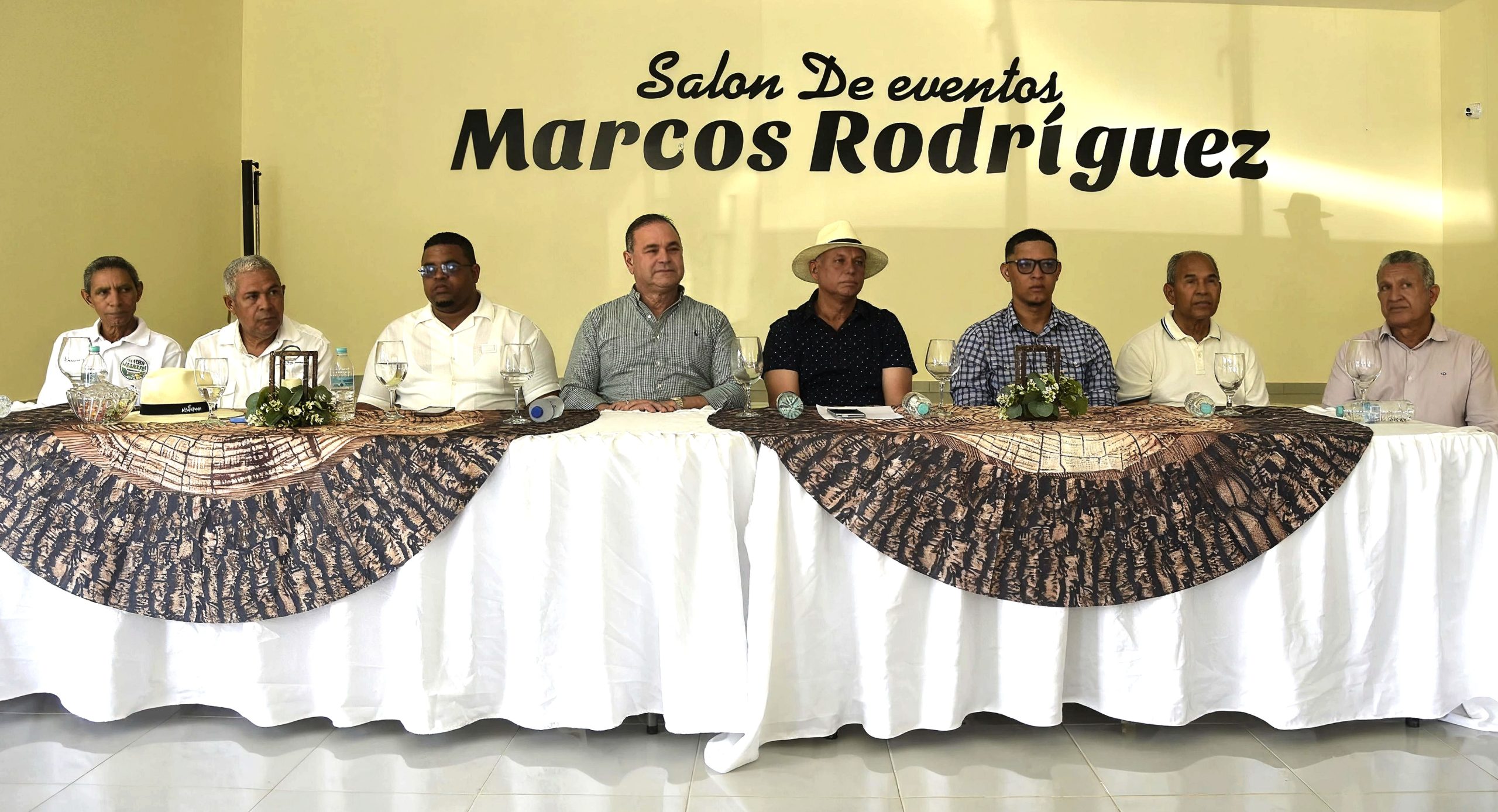 Oliverio Espaillat: “En nuestra gestión no ha sido necesario importar un solo quintal de arroz”