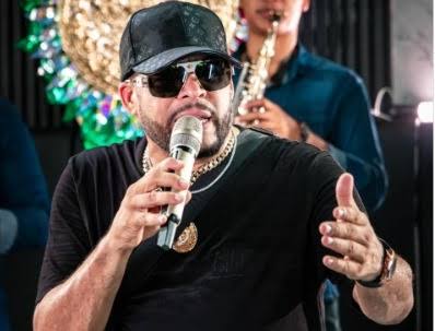 Policía y Ministerio Público investigan muerte de mujer y agresión a su esposo: el artista Julian Oro Duro
