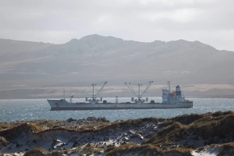 Malvinas, más preocupada por el impacto del petróleo que por el intento de Argentina de frenarlo