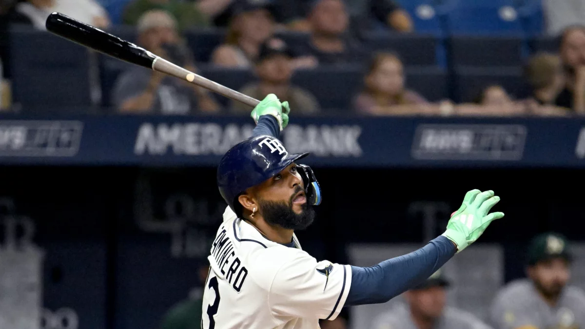 El dominicano Junior Caminero conectó un cuadrangular que le dio la victoria al conjunto de Tampa Bay sobre el equipo de los Atléticos