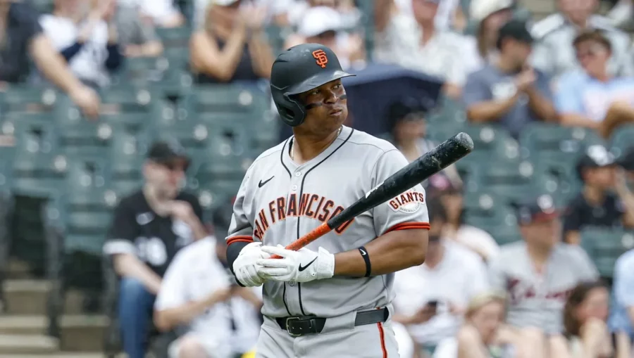 Los Gigantes de San Francisco colocaron al dominicano Rafael Devers en la lista de lesionados de 60 días y se perderá el resto de la temporada