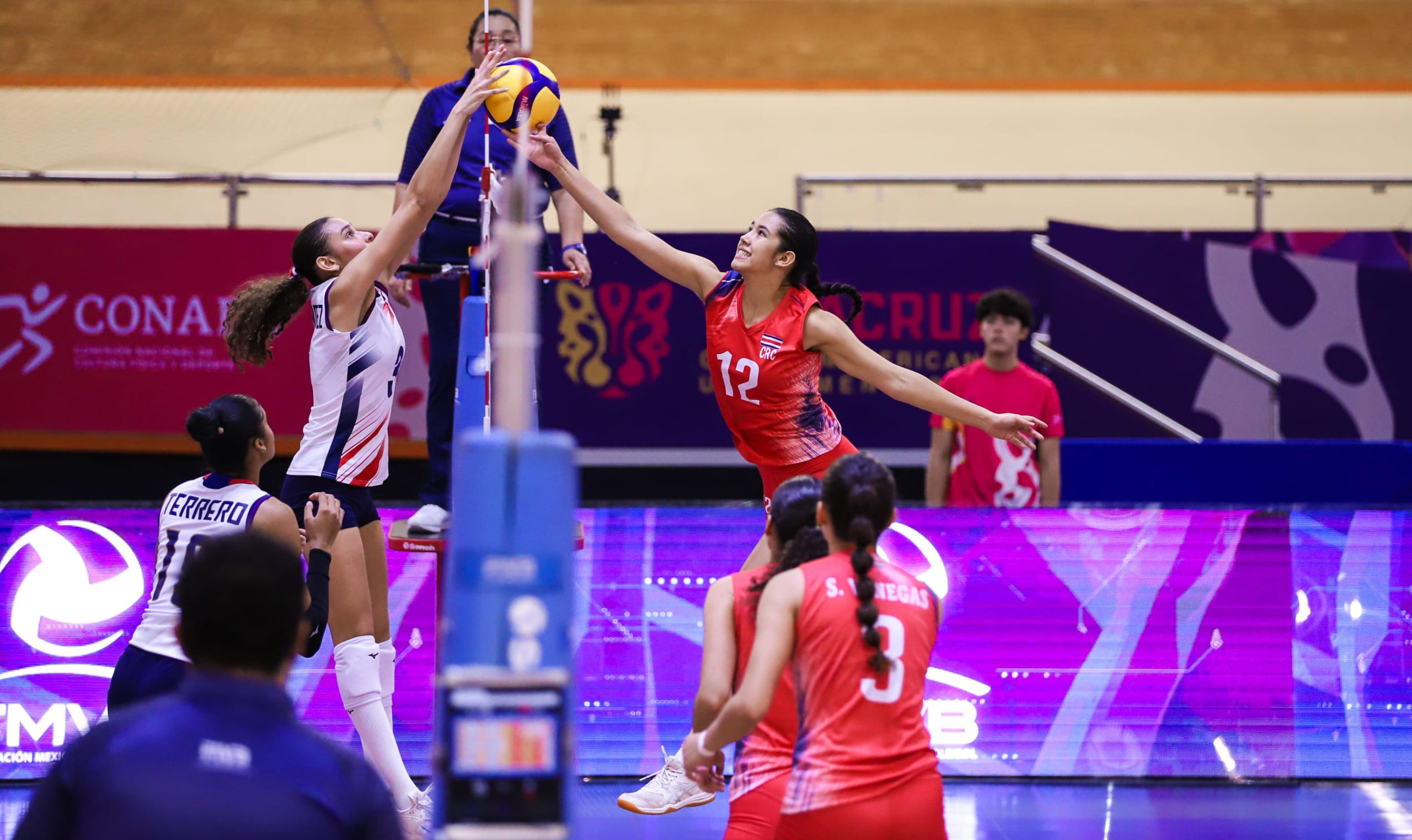 El sexteto de la República Dominicana derrotó a su similar de Costa Rica en el inicio de la Copa Panamericana de Voleibol Femenino Sub-23