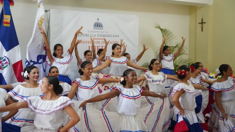 El Instituto Nacional de Educación Física inauguró el aula de motricidad número 12 en el Instituto Politécnico Nuestra Señora de las Mercedes