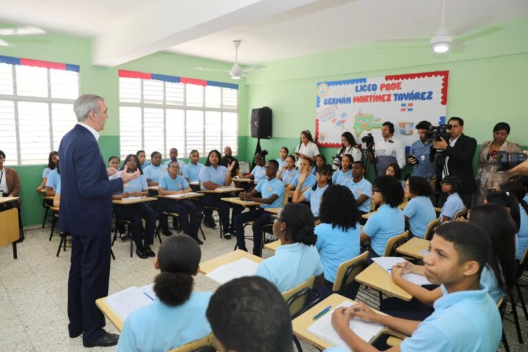 Educación de República Dominicana avanza en ciencias, equidad, acceso y aprendizaje, según PISA y UNESCO