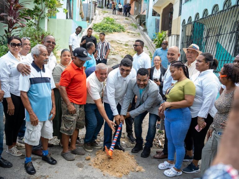 Alcaldìa de SDE destina RD$1,538 millones a obras comunitarias