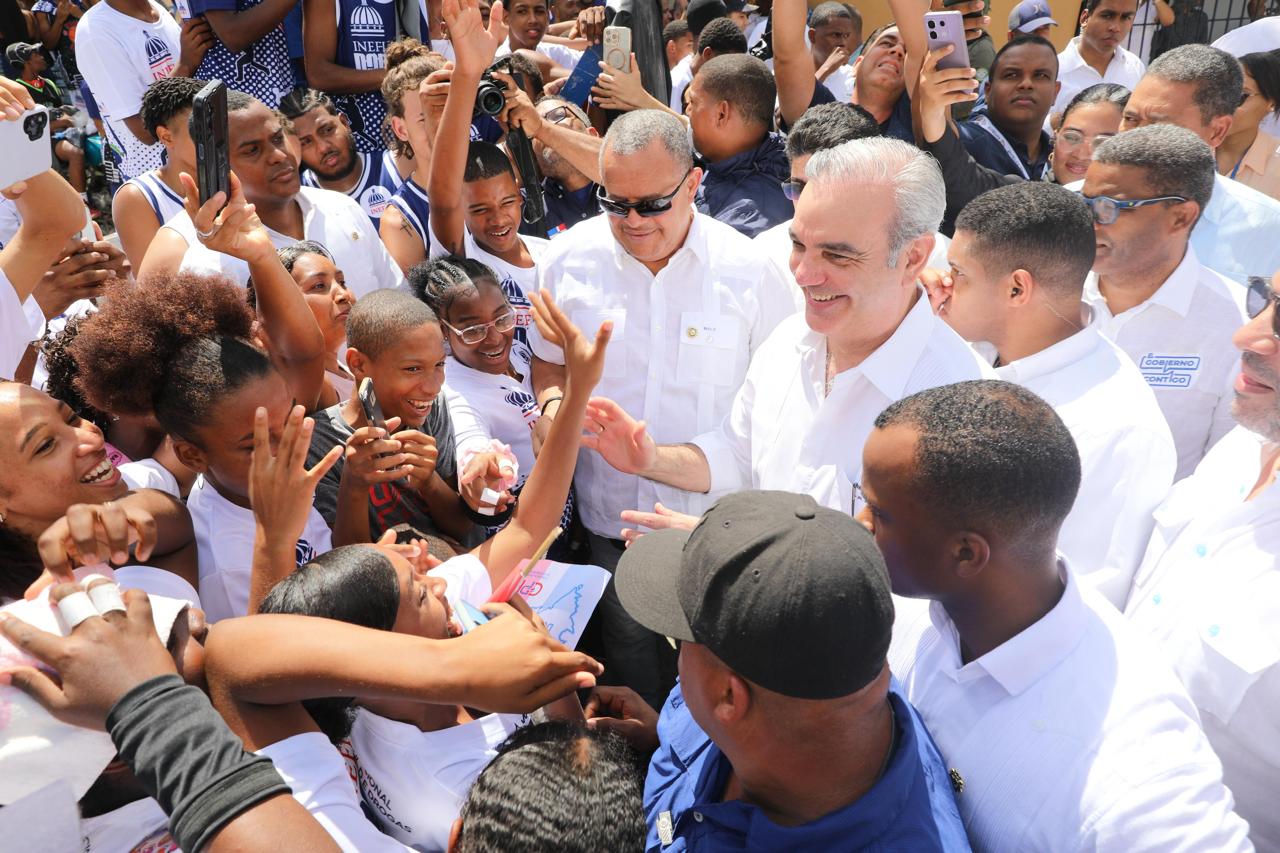 Abinader desarrollará el fin de semana agenda de trabajo en las provincias Peravia y San Cristóbal