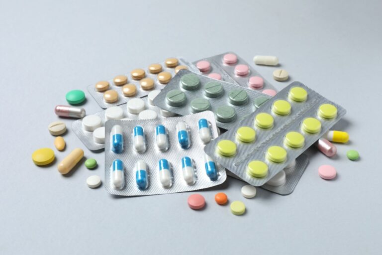 Sector farmacéutico alerta sobre riesgos en el abastecimiento de medicamentos en los hospitales públicos