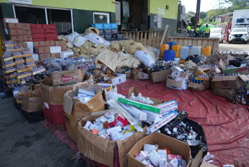 El MICM y el CECCOM incineran más de 28.3 millones de mercancías ilícitas