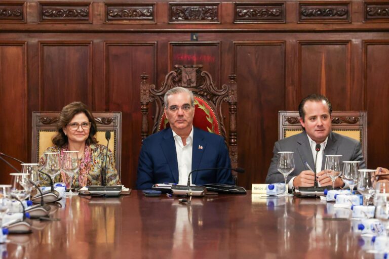 Consejo de Ministros aprueba Presupuesto 2027 por RD$2.036 billones