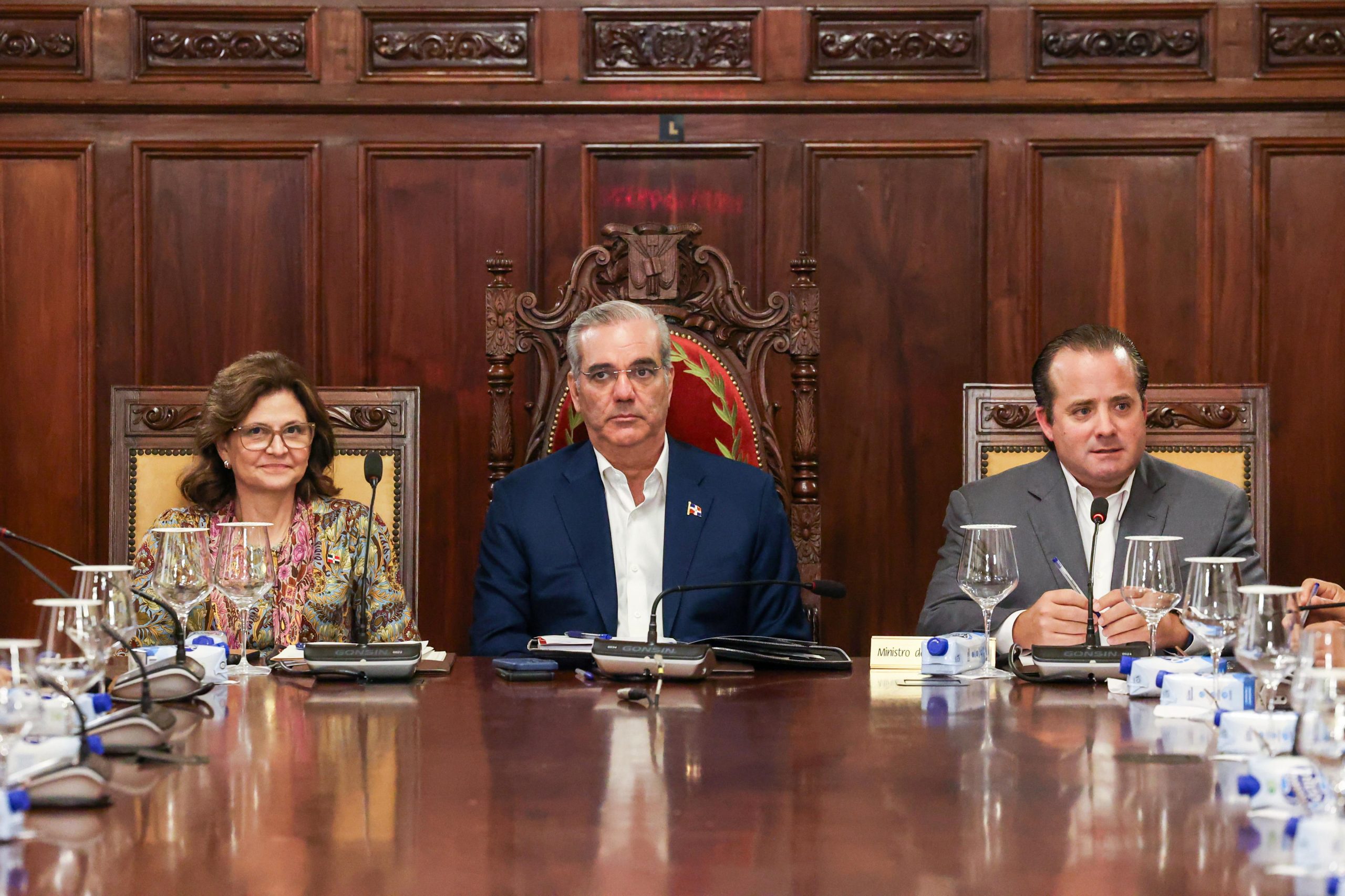 Consejo de Ministros aprueba Presupuesto 2027 por RD$2.036 billones