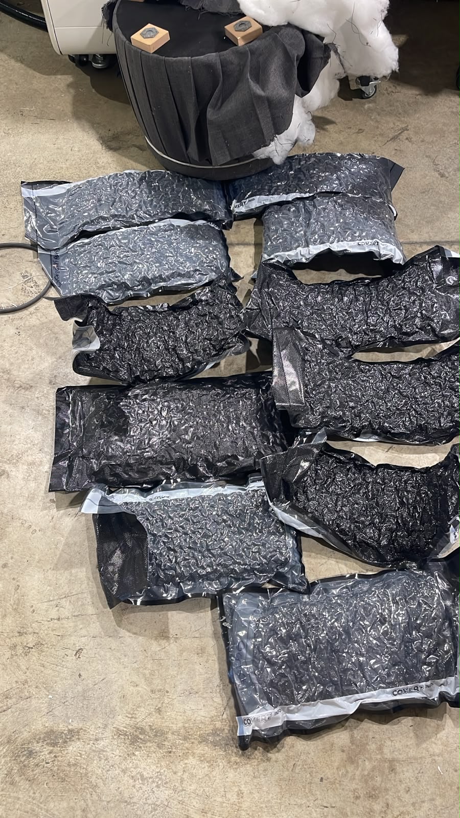DNCD encuentra 11 paquetes de marihuana en un mueble en el Aeropuerto Las Américas