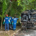 Alcaldía del DN conmemora el Día Internacional de la Limpieza de Playas interviniendo playa San Gil y cañada en Arroyo Hondo