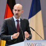 Francia apoya cambiar los mapas del mundo para reflejar mejor el tamaño de África