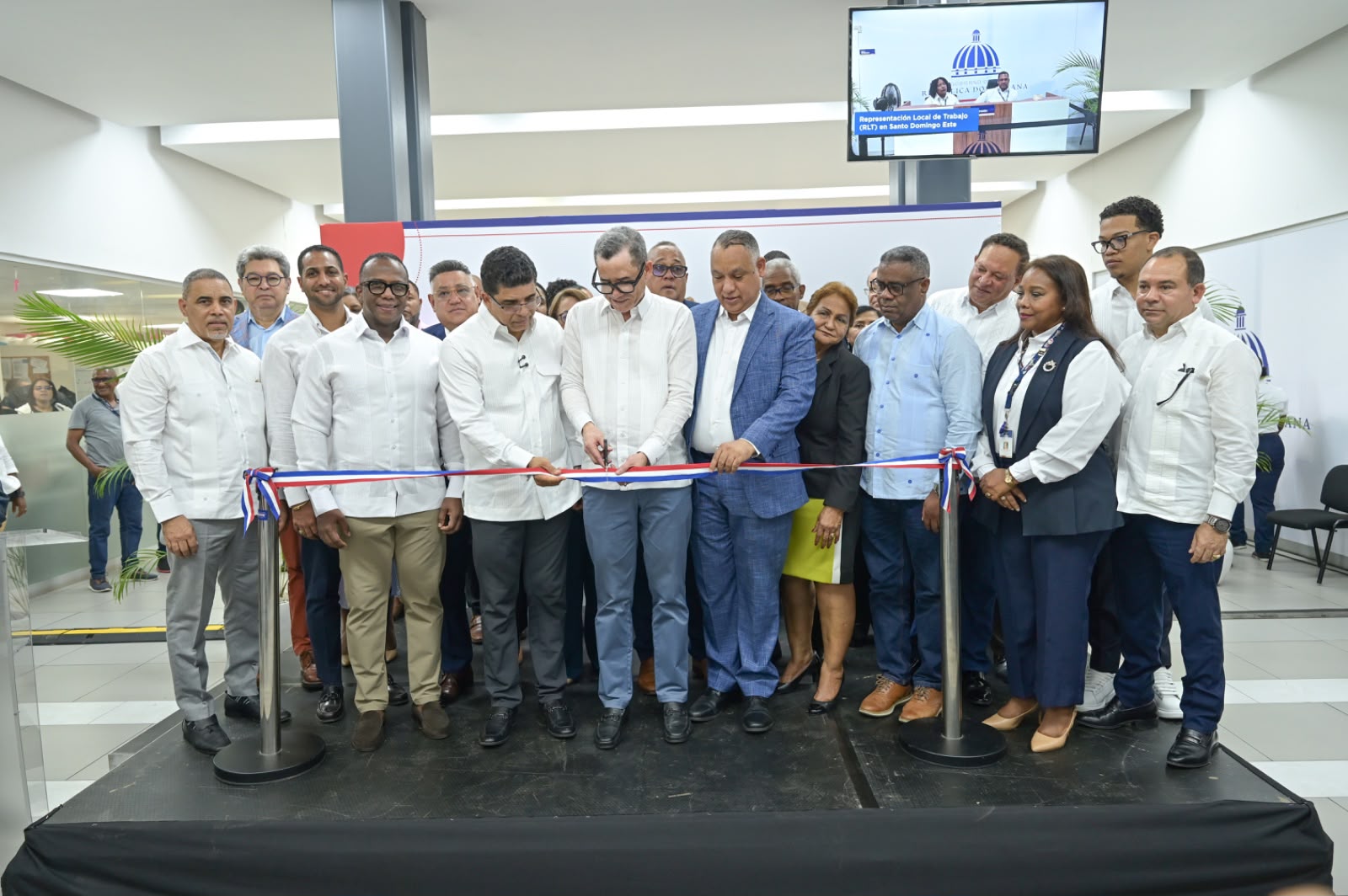 Ministerio de Trabajo inaugura nueva oficina en Santo Domingo Este para acercar servicios laborales a la ciudadanía