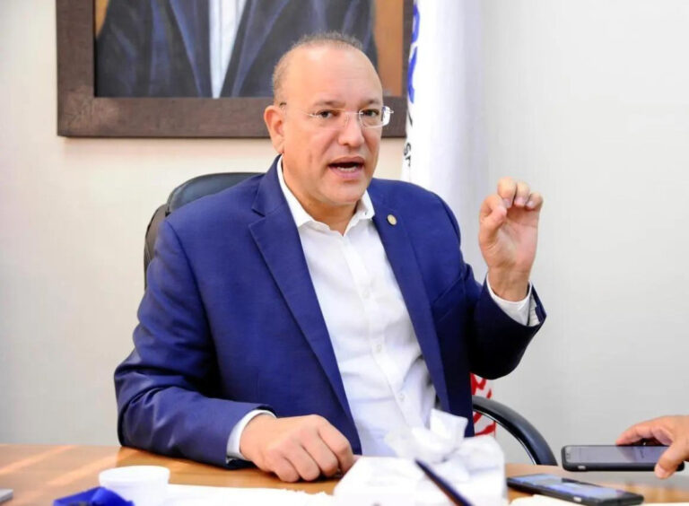Alcalde de Santiago pide mano firme contra la delincuencia: "La autoridad tiene que imponerse"