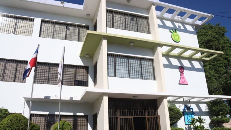 Gobierno crea el Servicio de Atención Residencial para transformar y elevar calidad de hogares de paso y centros de protección