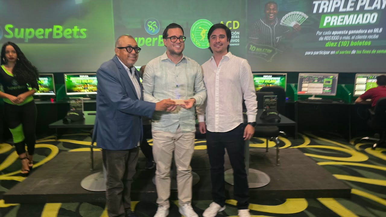 Harold Ramírez y Adonis Medina fueron escogidos como los más destacados en la primera entrega de la premiación "El Pelotero Estrella de la Semana"