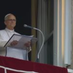 El papa León XIV reaparece en misa después de cirugía; llama a vivir libres de malas ambiciones e intereses injustos