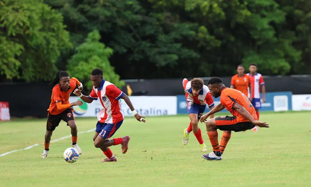 El onceno del Cibao FC derrotó en un apretado partido al conjunto representativo de los delfines del Este en la Jornada 9 del Torneo Apertura de la Liga Dominicana de Fútbol