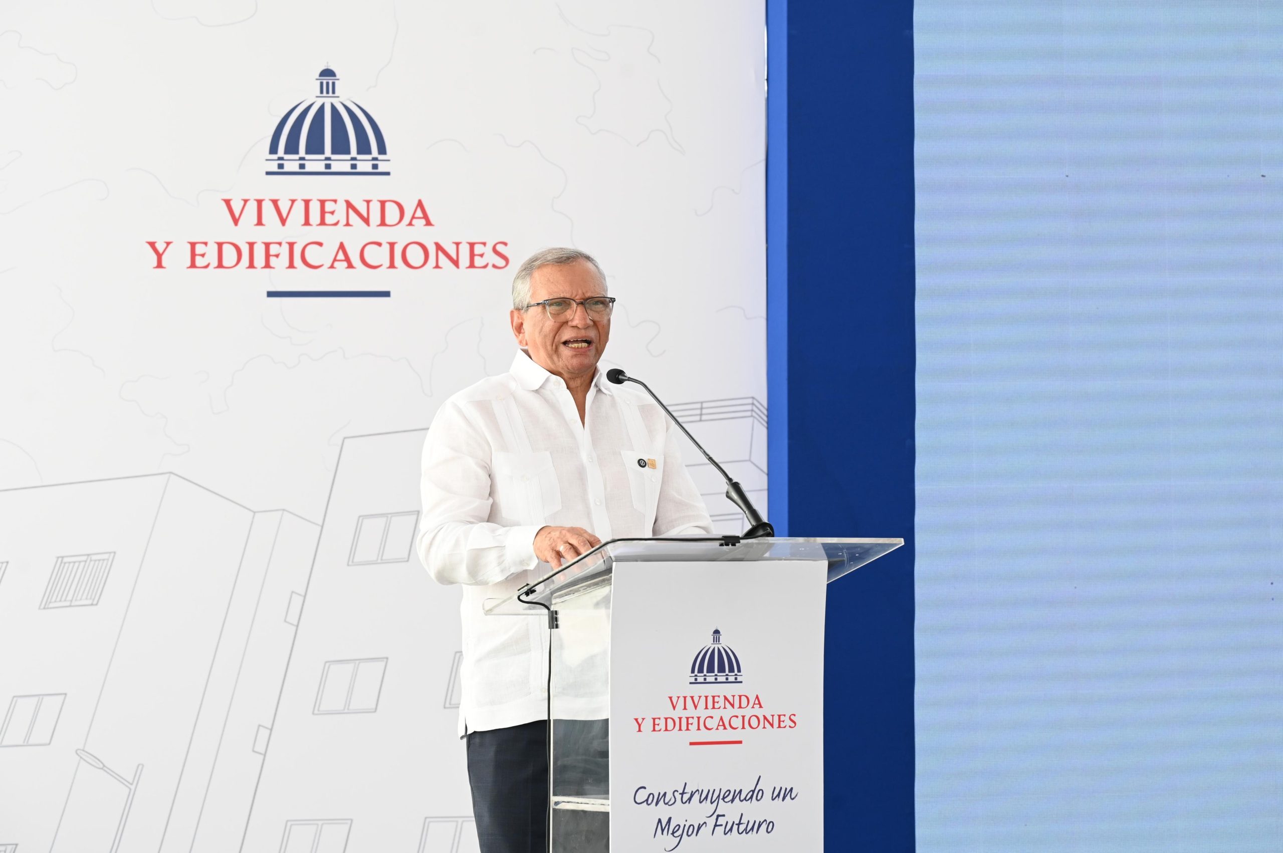 Banreservas financia 836 nuevos apartamentos entregados por Raquel Peña en Ciudad Real Ecológica