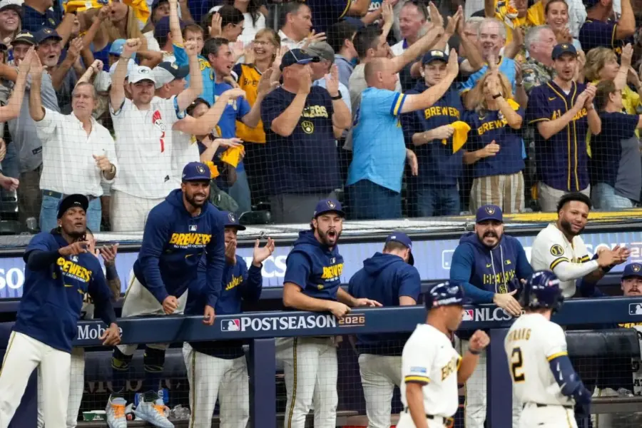 La boletas de entradas para la presenciar la Serie Mundial que inicia este viernes son mas caras en la ciudad de Milwaukee que en Tampa