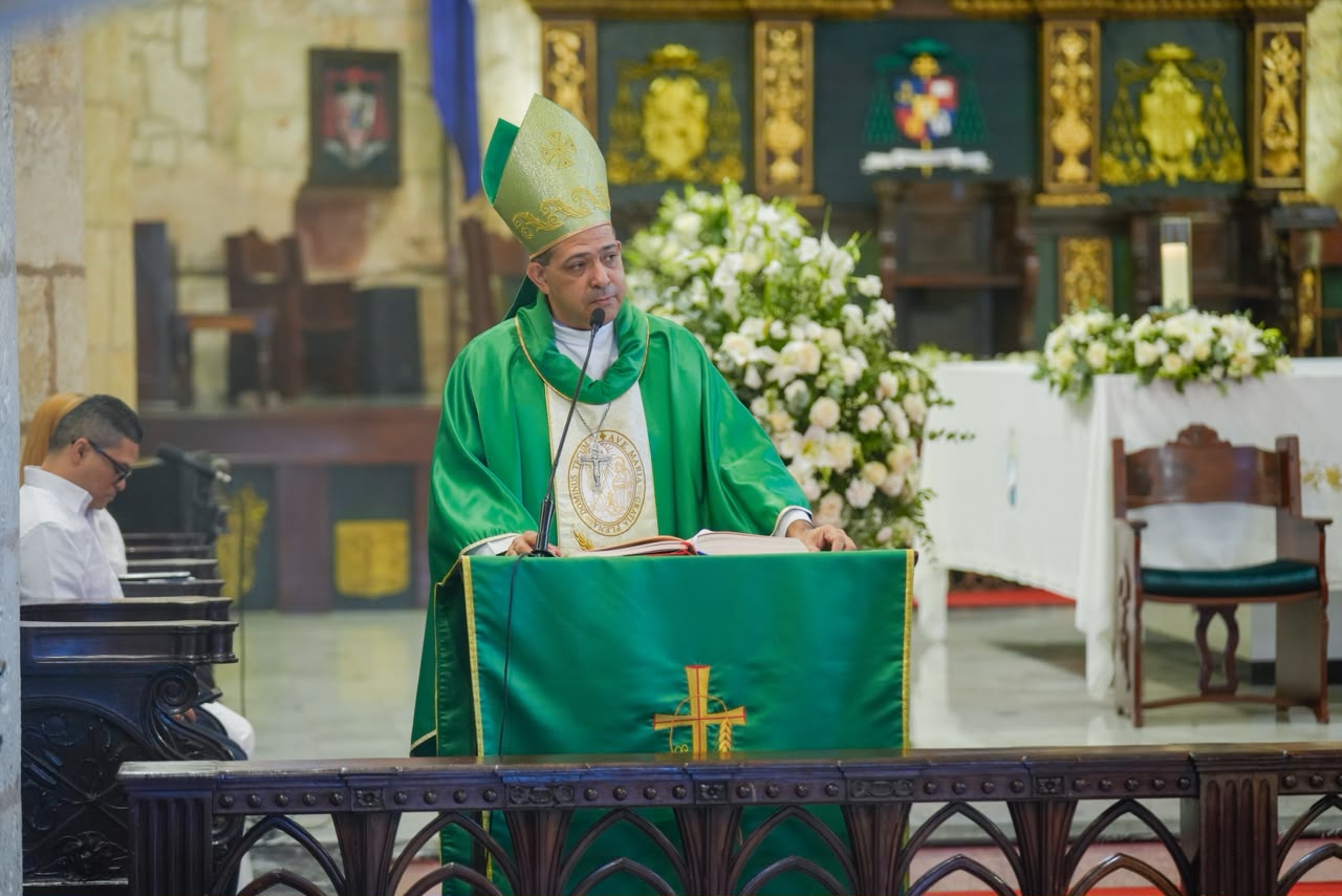 Monseñor Morel Diplán destaca el papel del INFOTEP en la transformación de la sociedad